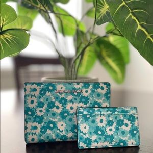 Beautiful blue Michael Kors wallet set